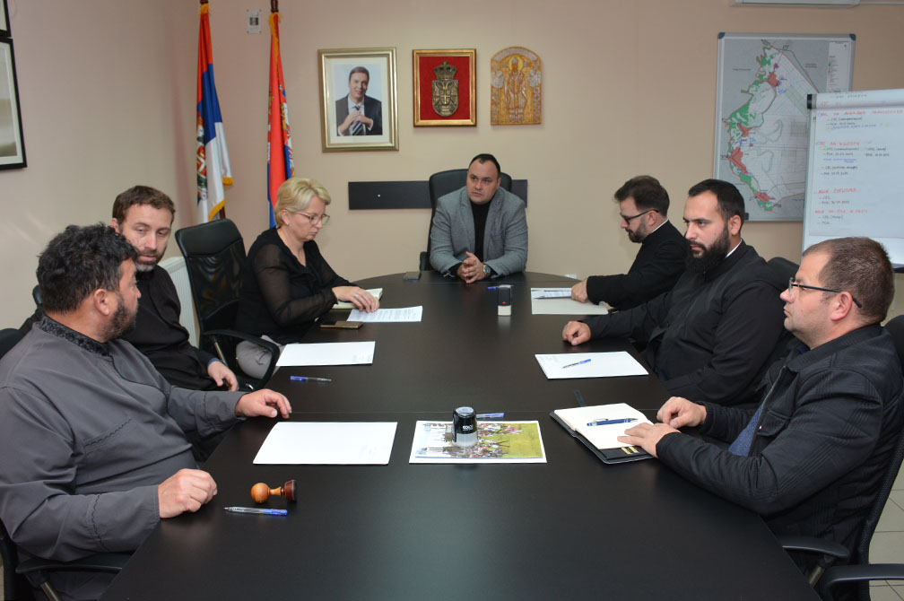 Opština Opovo: Uručeni ugovori za finansiranje projekata verskih zajednica